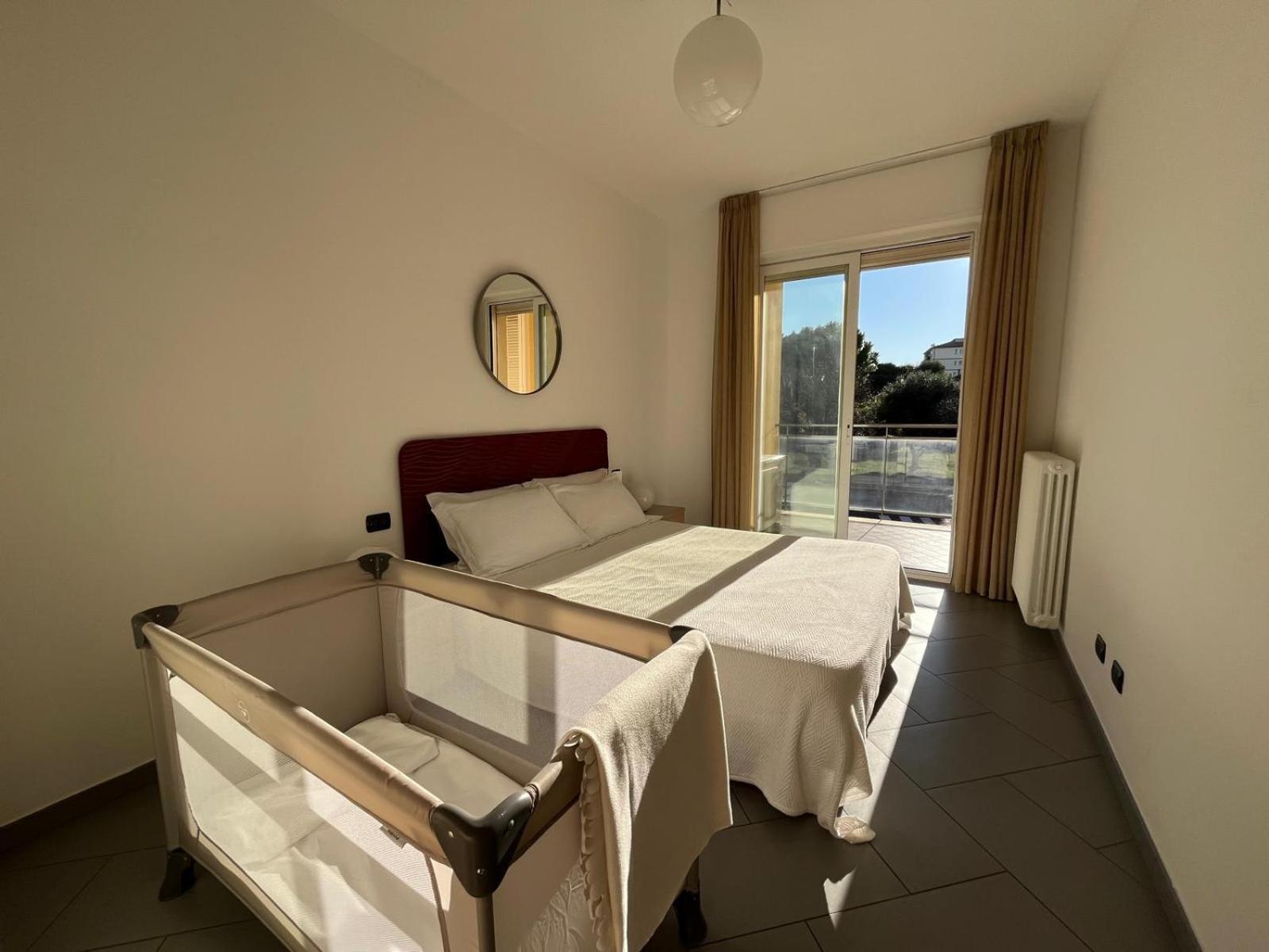 Dea Apartments Albenga Exterior foto