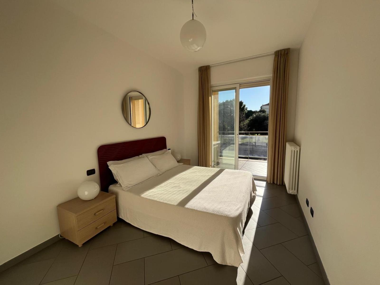 Dea Apartments Albenga Exterior foto