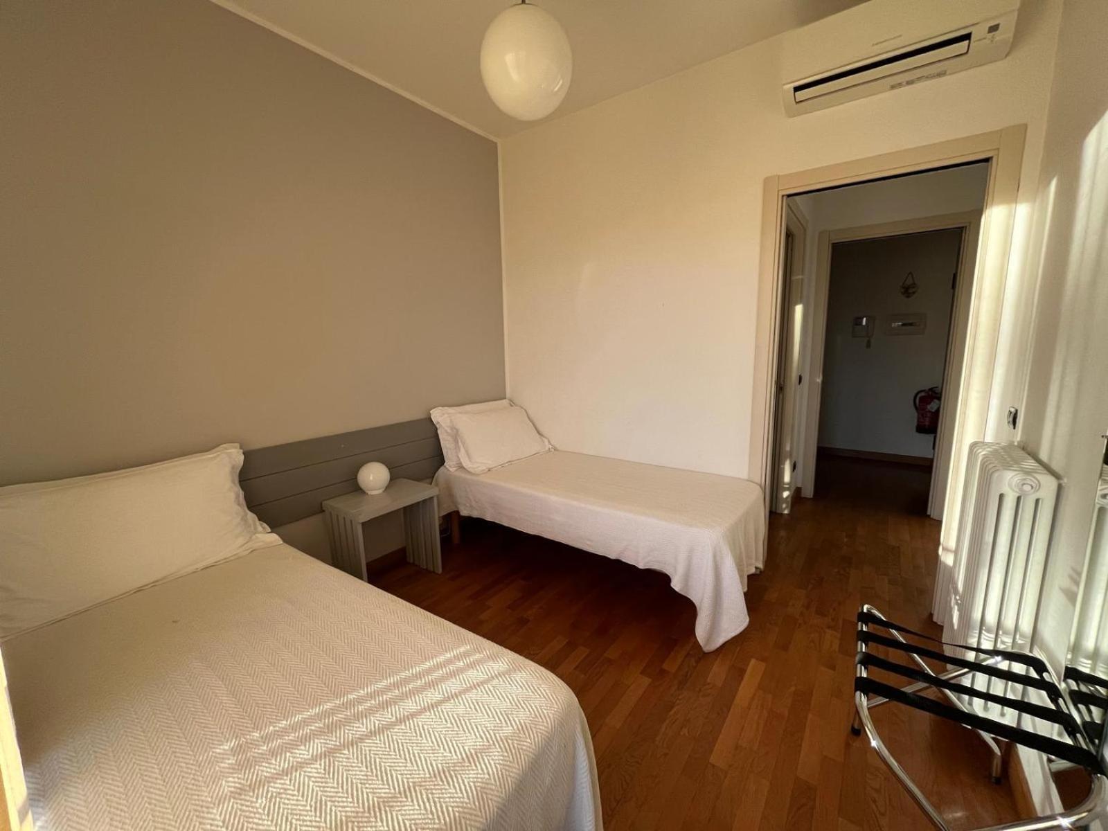 Dea Apartments Albenga Exterior foto